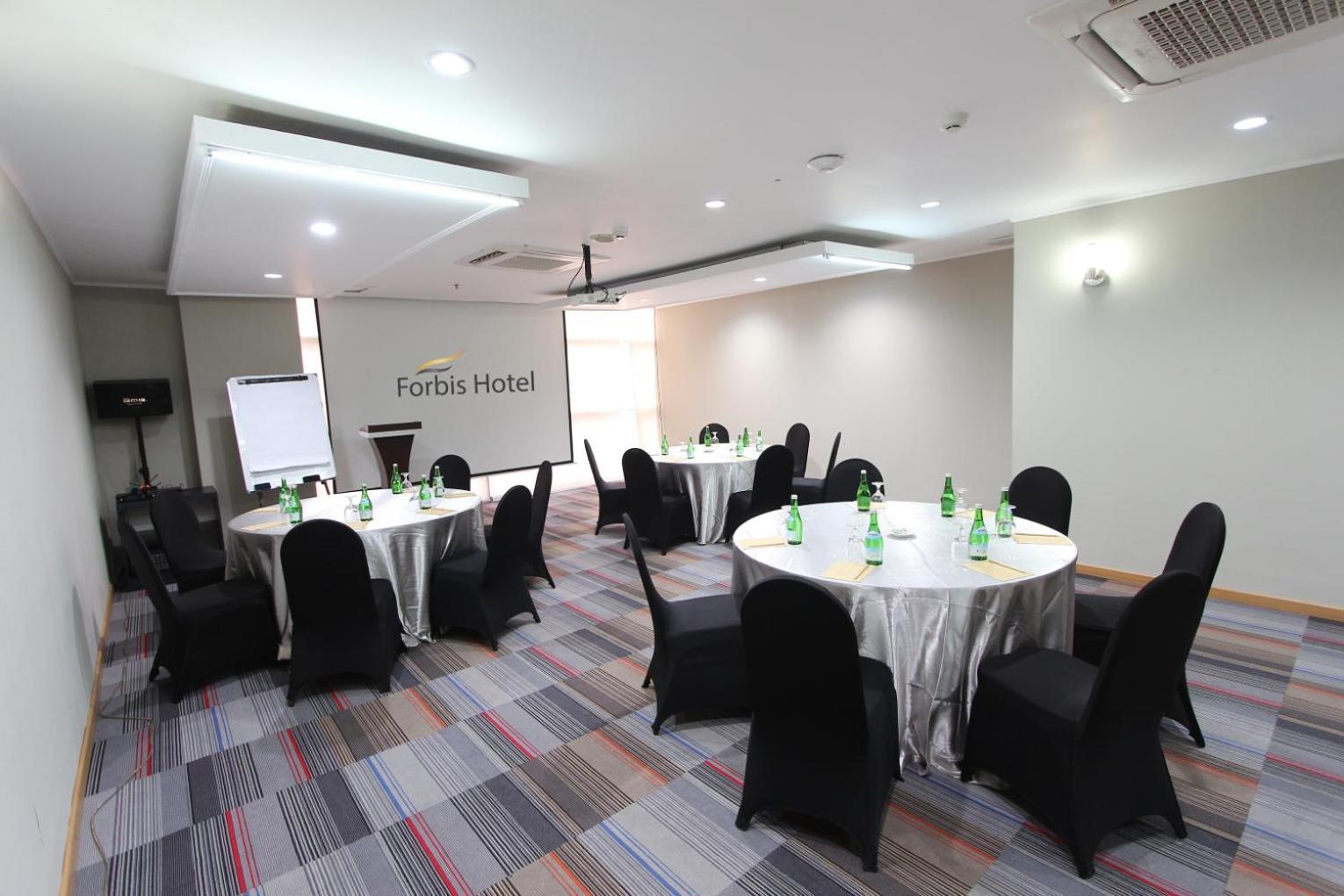 Forbis Hotel