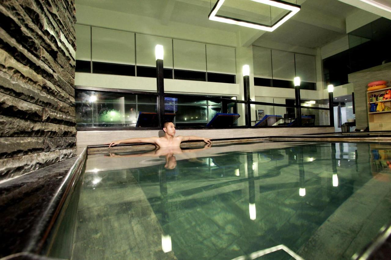 Forbis Hotel 4* Serang