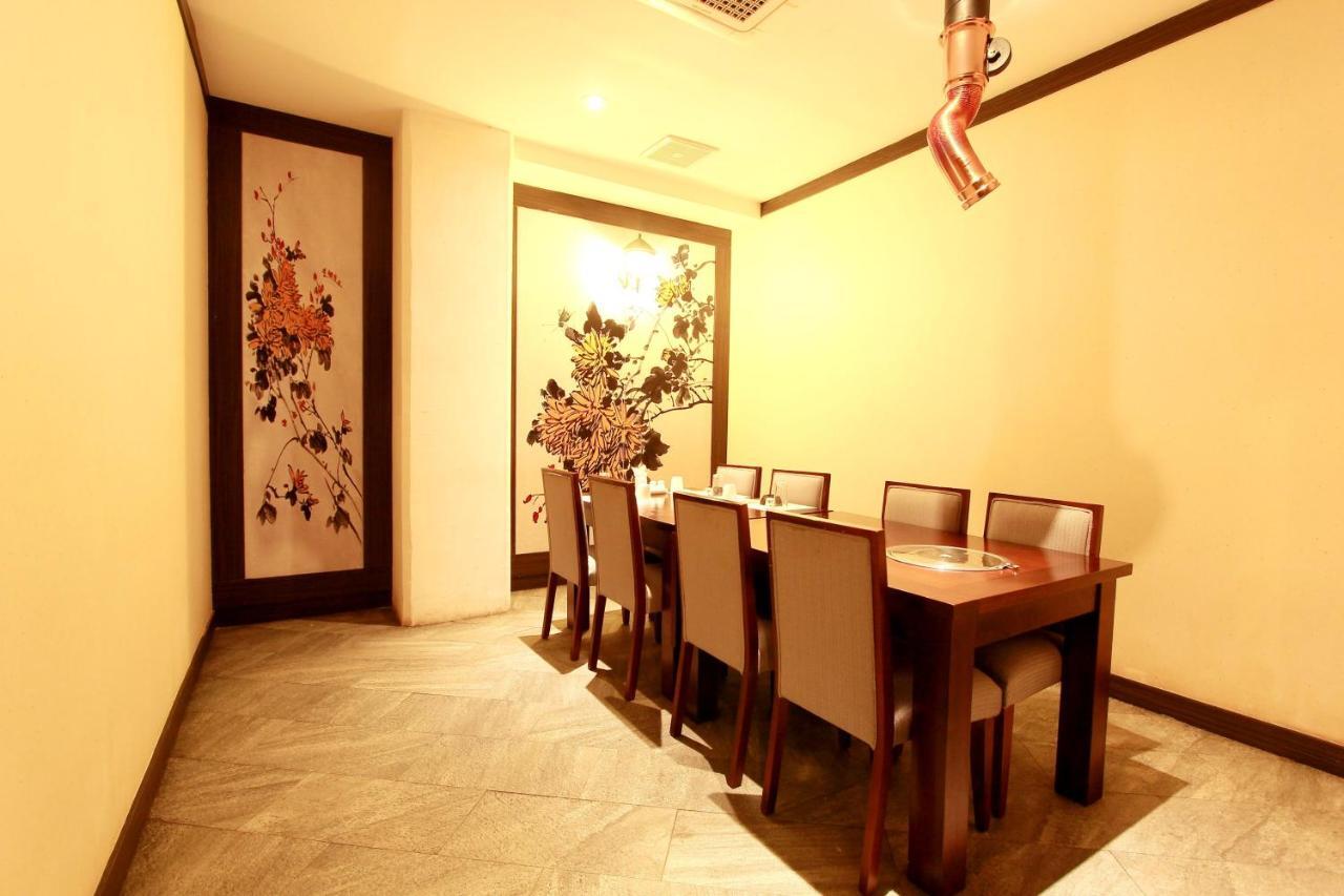 Forbis Hotel 4* Serang